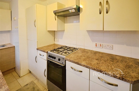 5 bedroom house to rent - Cippenham Lane, Slough, Berkshire, SL1 - Property View 3