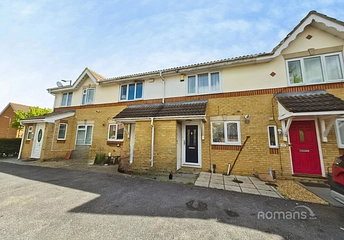 2 bedroom house to rent - Moor Furlong, Slough, Berkshire, SL1 - Property View 1