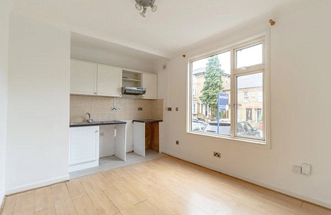 studio for sale - Hencroft Street South, Slough, Berkshire, SL1 - Property View 2