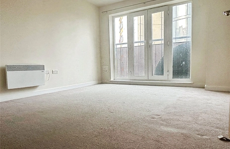2 bedroom apartment for sale - Aspects Court, Slough, Berkshire, SL1 - Property View 2