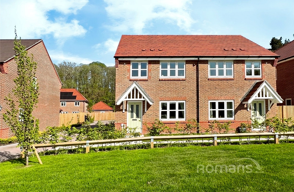 3 bedroom house for sale - Ruston End, Deepcut, Camberley, Surrey, GU16 - Property View 1