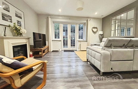 3 bedroom house for sale - Thorndown Lane, Windlesham, Surrey, GU20 - Property View 2