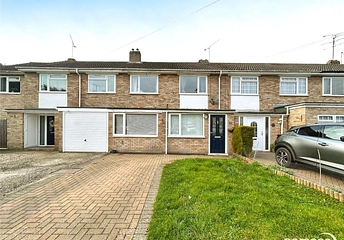 4 bedroom house to rent - Holly Way, Blackwater, Camberley, GU17 - Property View 1