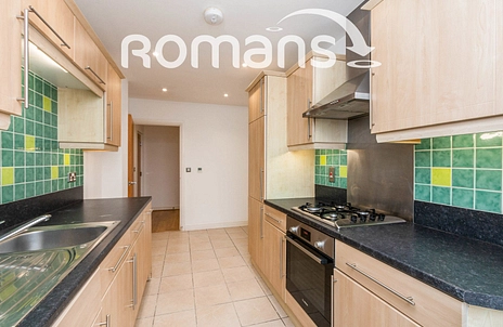 1 bedroom apartment to rent - Elmhurst Court, Heathcote Road, Camberley, GU15 - Property View 2