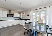 4 bedroom house to rent - Clarks Farm Way, Blackwater, Camberley, GU17 - Property View 2