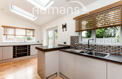 4 bedroom house to rent - Holly Hedge Road, Frimley, Camberley, GU16 - Property View 2