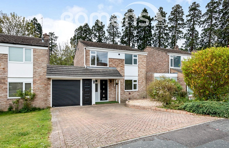 4 bedroom house to rent - Holly Hedge Road, Frimley, Camberley, GU16