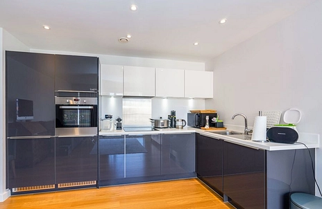 1 bedroom apartment to rent - Grosvenor Mansions, Sullivan Road, Camberley, GU15 - Property View 2