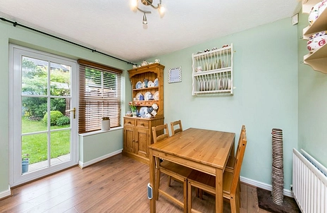 2 bedroom terraced to rent - Toulouse Close, Camberley, GU15 - Property View 3