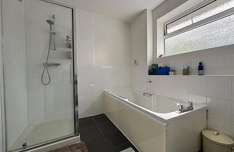 1 bedroom property to rent - Watchetts Lake Close, Camberley, Surrey, GU15 - Property View 2