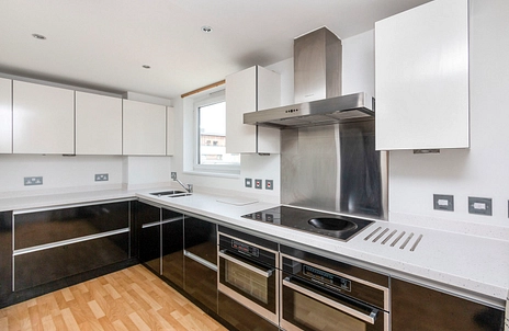 2 bedroom apartment to rent - Southwell Park Road, Camberley, Surrey, GU15 - Property View 2