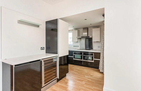 2 bedroom apartment to rent - Southwell Park Road, Camberley, Surrey, GU15 - Property View 3