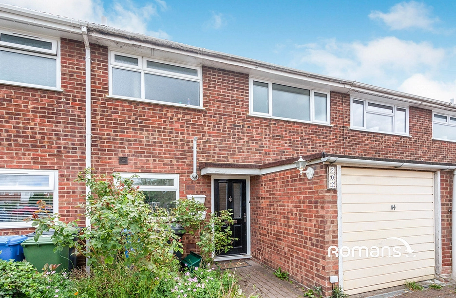 3 bedroom house to rent - Beaulieu Gardens, Blackwater, Surrey, GU17 - Property View 1