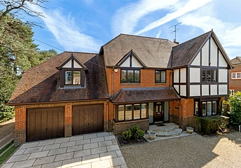 5 bedroom house to rent - Chequers Lane, Eversley, Hook, Hampshire, RG27 - Property View 1