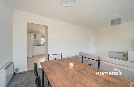 3 bedroom maisonette to rent - Yorktown Road, Sandhurst, Berkshire, GU47 - Property View 3