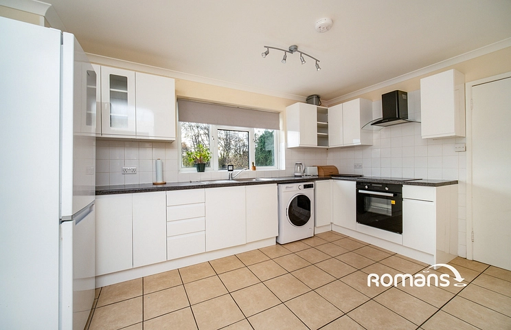 3 bedroom maisonette to rent - Yorktown Road, Sandhurst, Berkshire, GU47