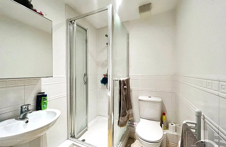 1 bedroom property to rent - St. Catherines Wood, Camberley, Surrey, GU15 - Property View 2