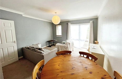 2 bedroom apartment for sale - Meadow Way, Caversham, Reading, Berkshire, RG4 - Property View 3