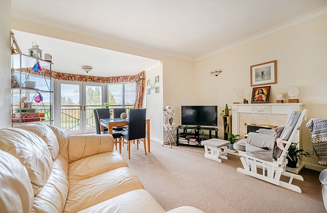2 bedroom apartment for sale - Norman Place, Reading, Berkshire, RG1 - Property View 2