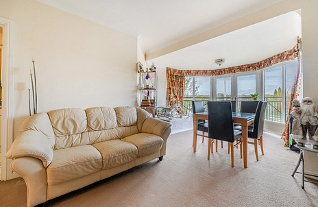 2 bedroom apartment for sale - Norman Place, Reading, Berkshire, RG1 - Property View 3