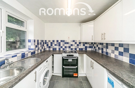 3 bedroom terraced for sale - Luscombe Close, Caversham, Reading, Berkshire, RG4 - Property View 2