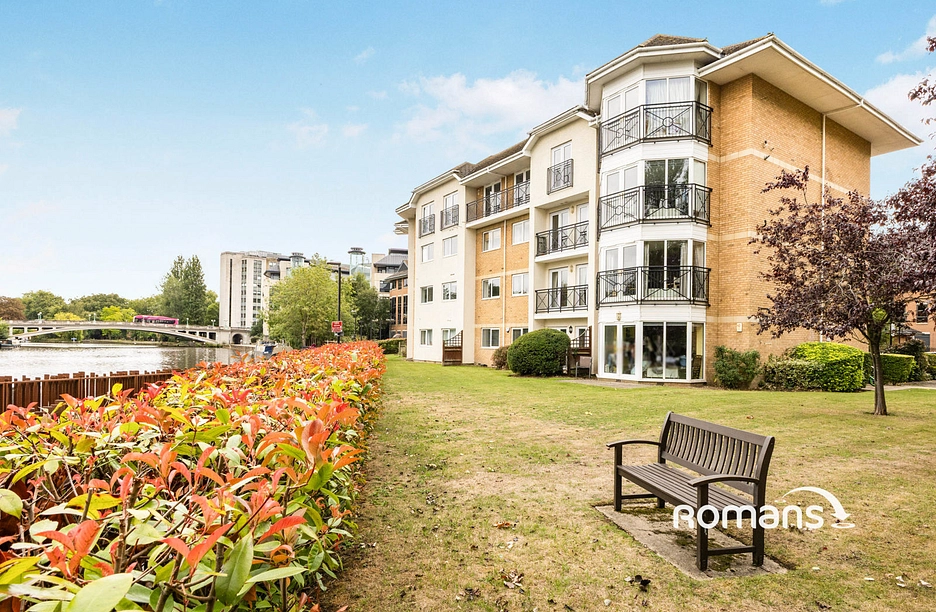 2 bedroom apartment to rent - Thames Court, Norman Place, Reading, RG1 - Property View 1