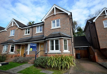 4 bedroom house to rent - Sheldon Rise, Caversham, Reading, RG4 - Property View 1