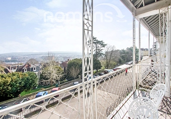 2 bedroom apartment to rent - Royal York Crescent, Bristol, BS8 - Property View 1