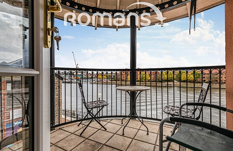 2 bedroom apartment to rent - Pooles Wharf Court, Bristol, BS8 - Property View 2