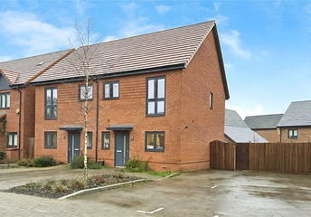 2 bedroom house for sale - Paddock Way, Crowthorne, Berkshire, RG45 - Property View 1