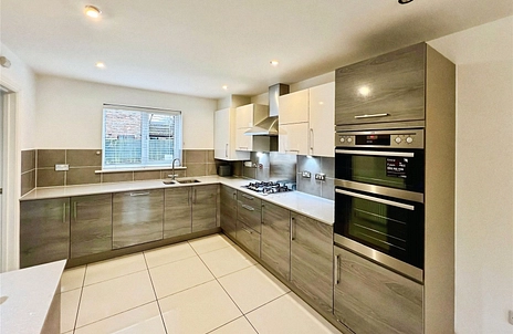 4 bedroom house to rent - Collins Drive, Earley, Reading, RG6 - Property View 2