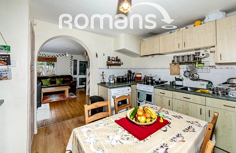 2 bedroom terraced to rent - Chilcombe Way, Lower Earley, Reading, RG6 - Property View 2