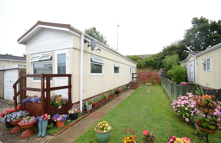 1 bedroom property to rent - Mere Oak Park, Three Mile Cross, Reading, RG7