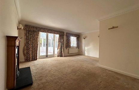 4 bedroom detached to rent - Curlys Way, Swallowfield, Reading, RG7 - Property View 3