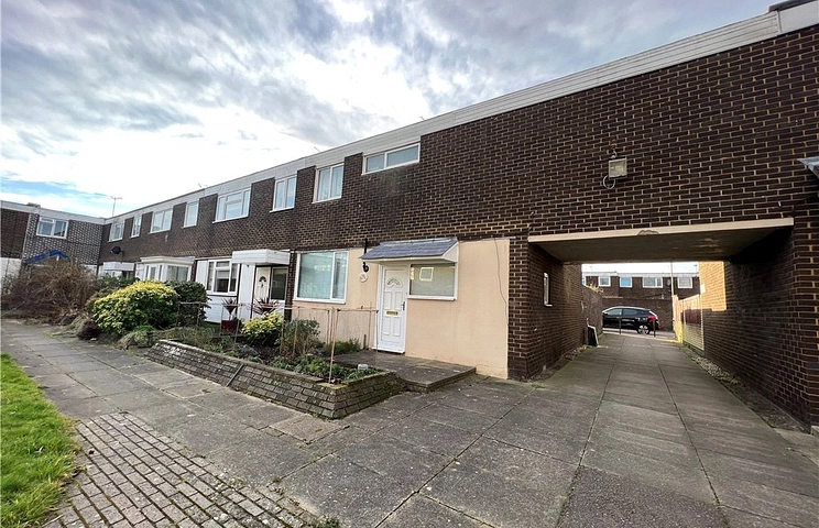 4 bedroom house for sale - Chaucer Road, Farnborough, Hampshire, GU14