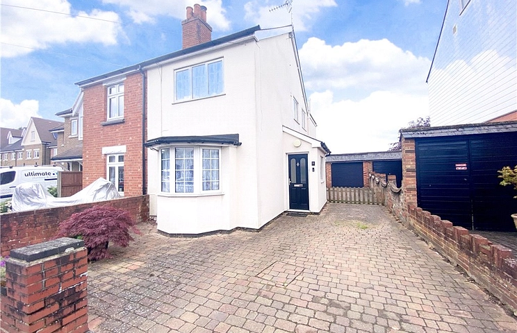 2 bedroom house for sale - South Street, Farnborough, Hampshire, GU14