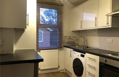 1 bedroom studio for sale - Southampton Street, Farnborough, Hampshire, GU14 - Property View 3