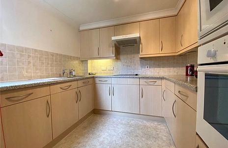 1 bedroom apartment for sale - Victoria Road, Farnborough, GU14 - Property View 3