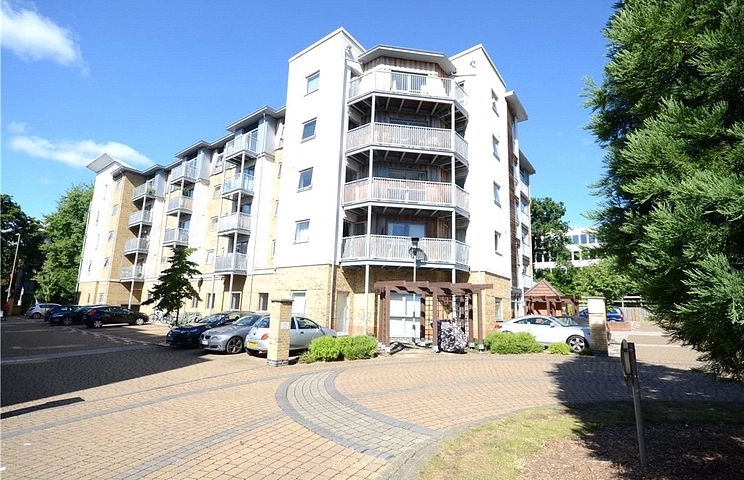 1 bedroom apartment for sale - Coombe Way, Farnborough, Hampshire, GU14