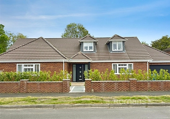 4 bedroom house for sale - Glebe Road, Farnborough, Hampshire, GU14 - Property View 1