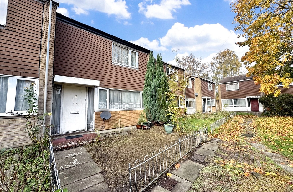 2 bedroom house for sale - Carmarthen Close, Farnborough, Hampshire, GU14 - Property View 1