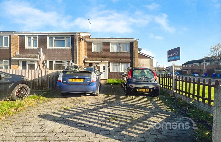 3 bedroom house for sale - Selborne Avenue, Aldershot, Hampshire, GU11