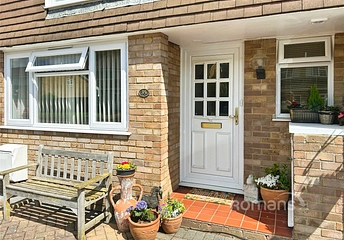 4 bedroom house for sale - Ashdown Avenue, Farnborough, Hampshire, GU14 - Property View 1