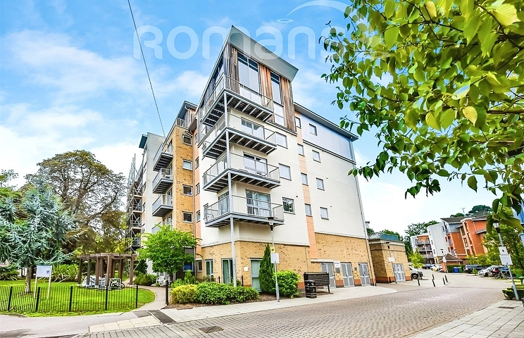2 bedroom apartment to rent - Brand House, Coombe Way, Farnborough, GU14