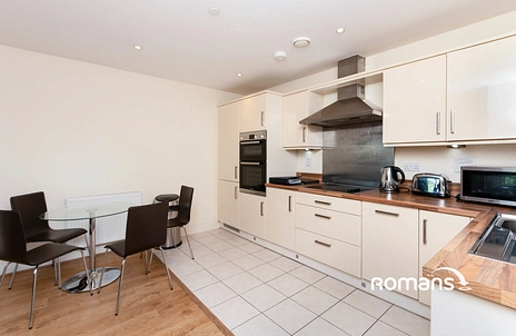 2 bedroom apartment to rent - Equinox Place, 271 Farnborough Road, Farnborough, GU14 - Property View 2