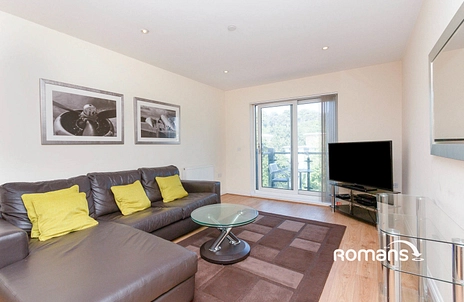 2 bedroom apartment to rent - Equinox Place, 271 Farnborough Road, Farnborough, GU14 - Property View 3