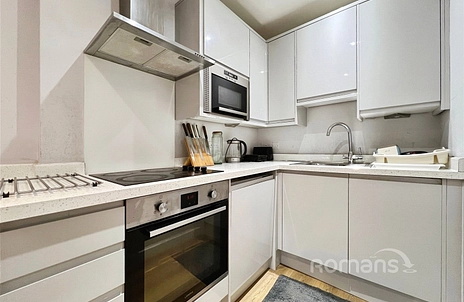 1 bedroom apartment to rent - Trident House, 38-44 Victoria Road, Farnborough, GU14 - Property View 2