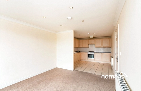 1 bedroom apartment to rent - Dukes Court, Queensmead, Farnborough, GU14 - Property View 2