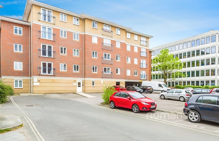 1 bedroom apartment to rent - Cardinal House, Jubilee Hall Road, Farnborough, GU14