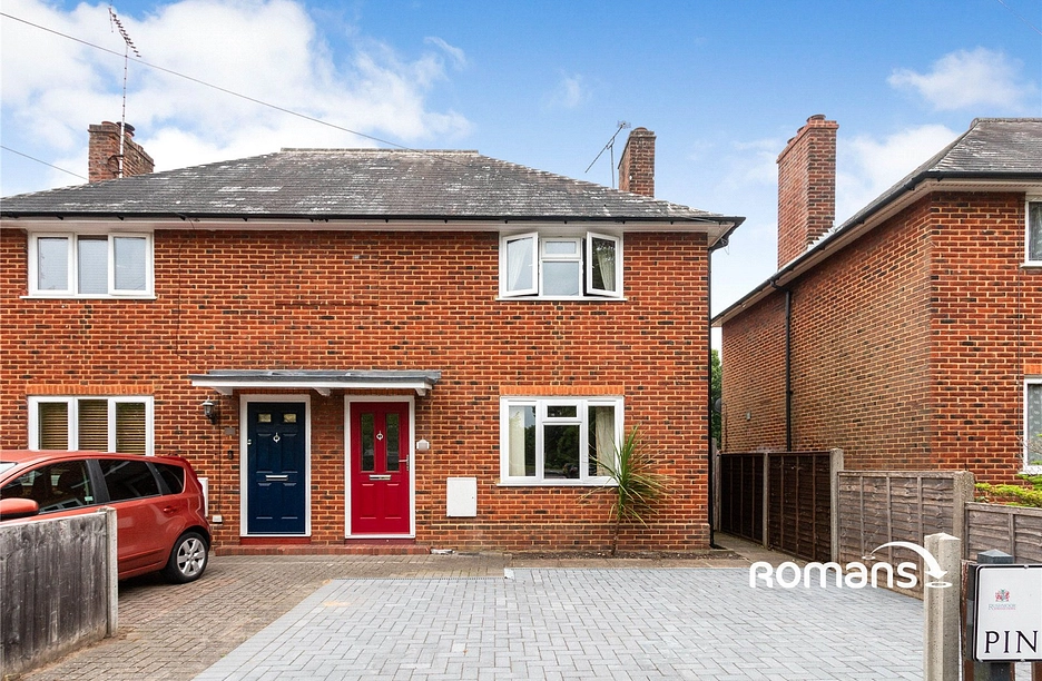 3 bedroom house to rent - Elles Close, Farnborough, GU14 - Property View 1